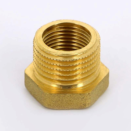 Футорка резьбовая латунная UNI-FITT без покрытия 3/4"х1/2" ВН