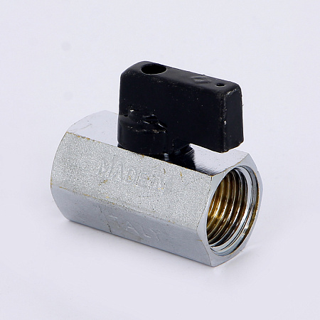 Кран шаровой потребительный BUGATTI KANSAS МИНИ 800 флажок 1/2" ВВ