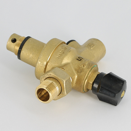 Клапан подпиточный UNI-FITT ВН 1/2" с редукционным соединением
