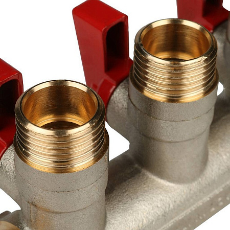 Коллектор распределительный шаровой STOUT никель 3/4"x1/2" -3 выхода, (красные ручки), плоский