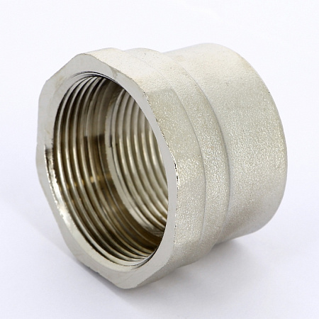 Муфта переходная резьбовая латунная UNI-FITT никель 11/2"х11/4"
