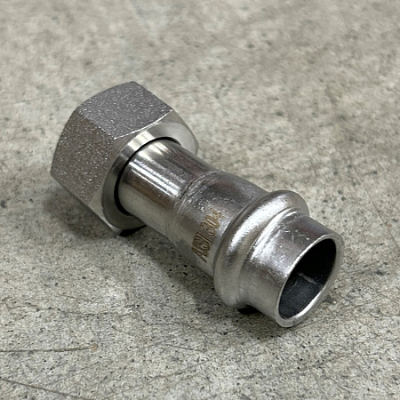 НП Муфта с накидной гайкой пресс из нержавейки UNI-FITT фитинг Ø15x1/2" НГ