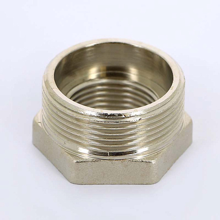 Футорка резьбовая латунная UNI-FITT никель 11/2"х1" ВН