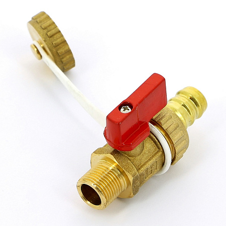 Кран шаровой потребительный UNI-FITT 3/8"x3/4" НН сливной со штуцером и заглушкой, флажок красный ме
